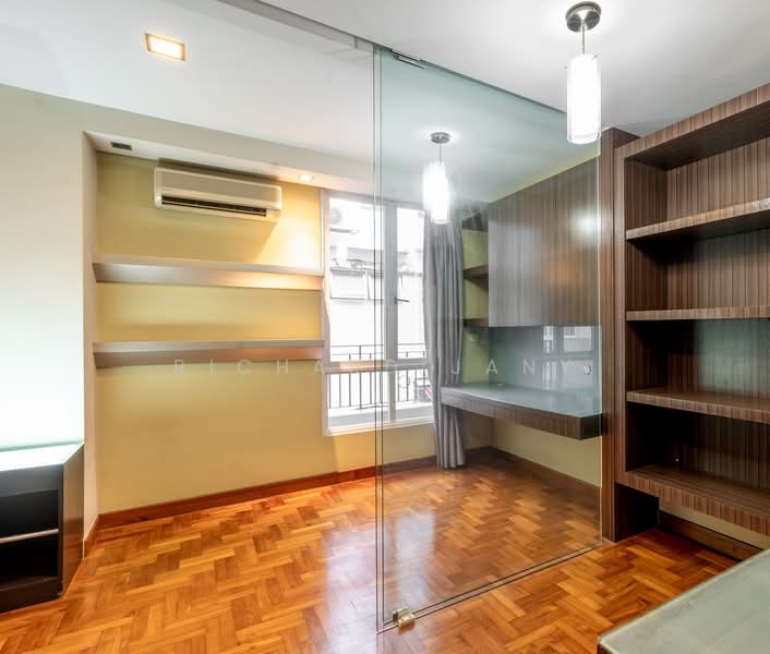 Sprinsgside Walk, Springside Walk, 5 Bedrooms, 2,491 sqft, Corner Terrace For Sale, by Richard Jany, 500139754 - PropertyGuru.com.sg