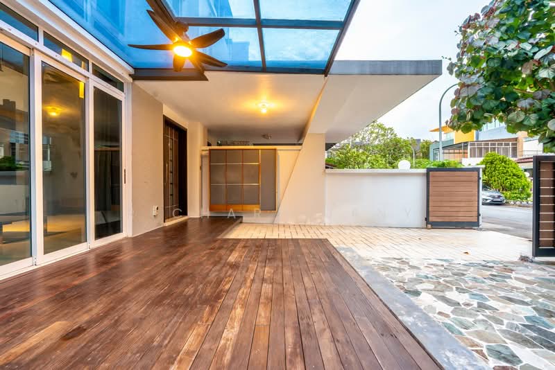 Sprinsgside Walk, Springside Walk, 5 Bedrooms, 2,491 sqft, Corner Terrace For Sale, by Richard Jany, 500139754 - Exterior - PropertyGuru.com.sg