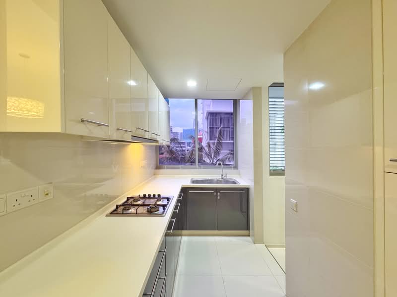 Spacious 2 Bed​room w Enclosed Kitchen ​| Robertson Quay, , 2 Bedrooms, 1,050 sqft, Condominium For Rent, by Vivien Tan, 500139770 - Kitchen - PropertyGuru.com.sg