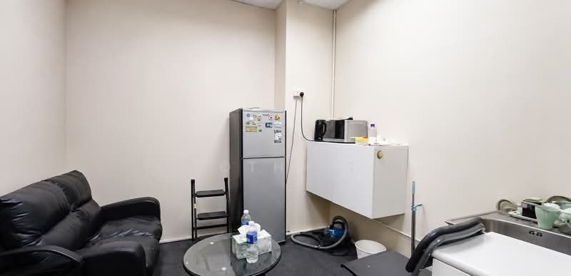 Ubi Centre, 57 Ubi Avenue 1, 1,152 sqft, Light Industrial (B1) For Rent, by Timothy Tan, 500139771 - Interior - CommercialGuru.com.sg