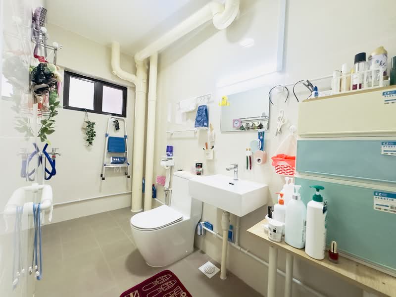 526 Serangoon North Avenue 4, 526 Serangoon North Avenue 4, 4 Bedrooms, 1,582 sqft, HDB Flat For Sale, by Marcus Ng, 500139772 - Master Bathroom - PropertyGuru.com.sg