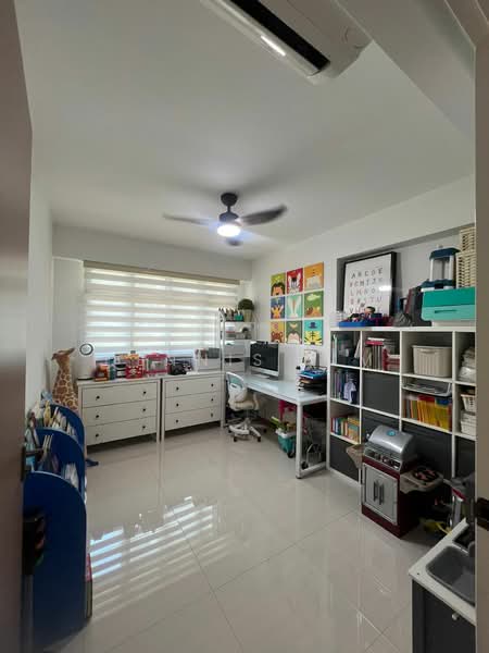 377A Hougang Street 32, 377A Hougang Street 32, 3 Bedrooms, 1,227 sqft, HDB Flat For Sale, by Dennis Lim, 500139783 - Study - PropertyGuru.com.sg