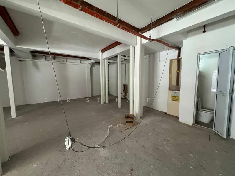 Prime Ground Floor Shophouse @ Marine Parade Central – No Takeover Fee!, Marine Parade / Parkway Parade, 2,924 sqft, Shop / Shophouse For Rent, by Christina Phau, 500139809 - Interior - CommercialGuru.com.sg