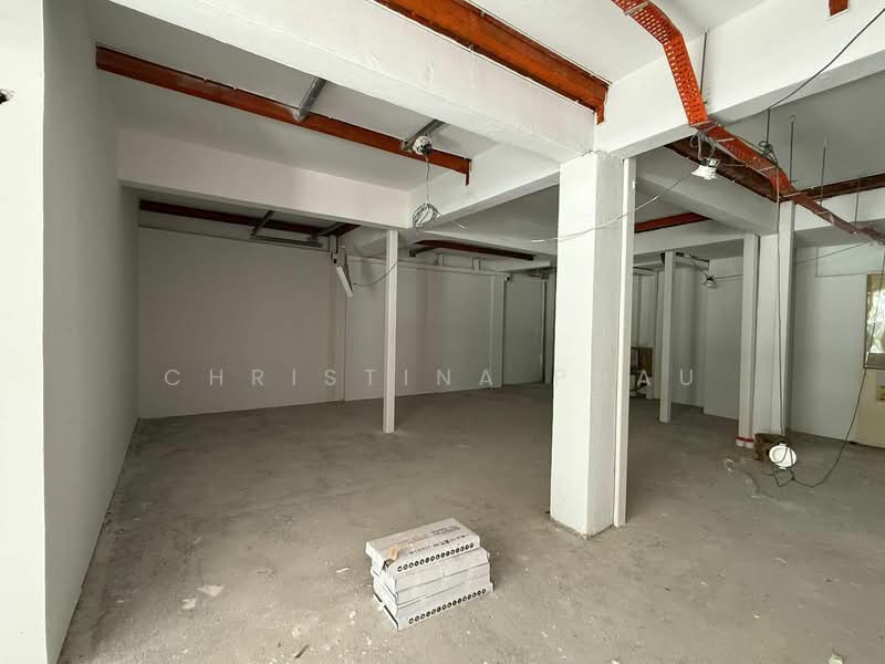 Prime Ground Floor Shophouse @ Marine Parade Central – No Takeover Fee!, Marine Parade / Parkway Parade, 2,924 sqft, Shop / Shophouse For Rent, by Christina Phau, 500139809 - Interior - CommercialGuru.com.sg