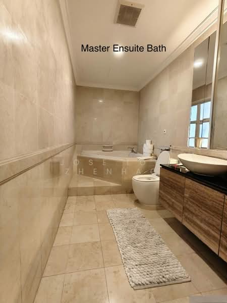 Holland Grove, Holland Grove View, 4 Bedrooms, 3,500 sqft, Semi-Detached House For Rent, by Jose Loh Zhenhao, 500139820 - Bathroom - PropertyGuru.com.sg
