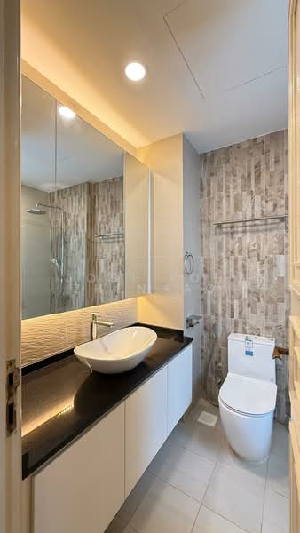 Holland Grove, Holland Grove View, 4 Bedrooms, 3,500 sqft, Semi-Detached House For Rent, by Jose Loh Zhenhao, 500139820 - Bathroom - PropertyGuru.com.sg