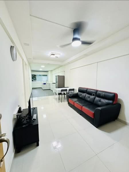 720 Ang Mo Kio Avenue 6, 720 Ang Mo Kio Avenue 6, 2 Bedrooms, 731 sqft, HDB Flat For Rent, by Richard Poh, 500139821 - Living Room - PropertyGuru.com.sg