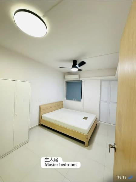 720 Ang Mo Kio Avenue 6, 720 Ang Mo Kio Avenue 6, 2 Bedrooms, 731 sqft, HDB Flat For Rent, by Richard Poh, 500139821 - Master Bedroom - PropertyGuru.com.sg