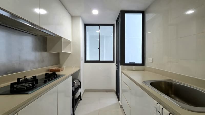 8 @ Woodleigh, 6 Woodleigh Close, 2 Bedrooms, 861 sqft, Condominium For Rent, by Tyler Lee, 500139826 - Kitchen - PropertyGuru.com.sg