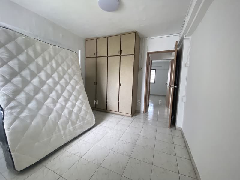 433 Clementi Avenue 3, 433 Clementi Avenue 3, 2 Bedrooms, 721 sqft, HDB Flat For Rent, by Nancy See, 500139834 - Bedroom - PropertyGuru.com.sg