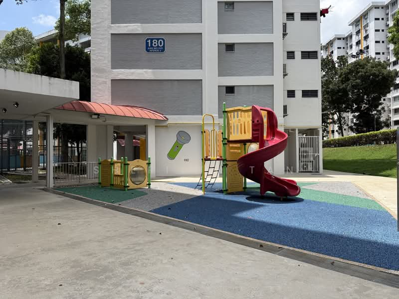 182 Ang Mo Kio Avenue 5, 182 Ang Mo Kio Avenue 5, 2 Bedrooms, 732 sqft, HDB Flat For Sale, by Sherilyn Tan, 500139846 - Exterior - PropertyGuru.com.sg