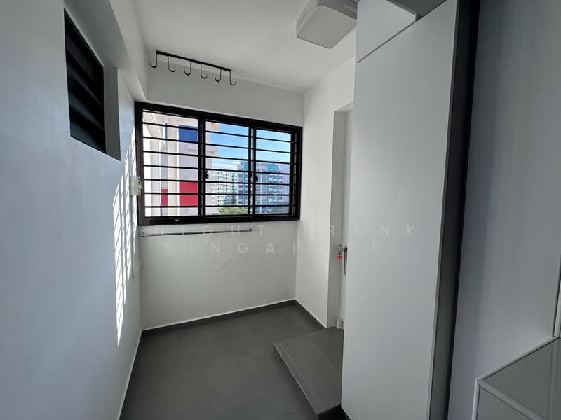 535 Woodlands Drive 14, 535 Woodlands Drive 14, 3 Bedrooms, 1,141 sqft, HDB Flat For Sale, by GWEN LIM, 500139851 - Yard - PropertyGuru.com.sg