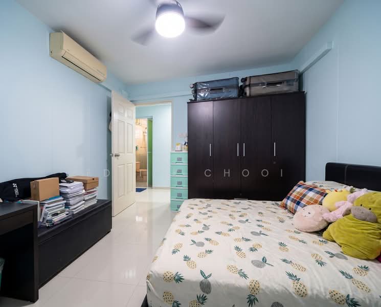 340A Sembawang Close, 340A Sembawang Close, 3 Bedrooms, 1,012 sqft, HDB Flat For Sale, by Edrick Chooi, 500139861 - Bedroom 3 - PropertyGuru.com.sg