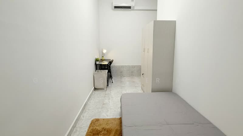 Chwee Chian View, Chwee Chian View, Room Rental, 150 sqft, Terraced House For Rent, by Gupta Sameer Raj, 500139862 - Bedroom - PropertyGuru.com.sg