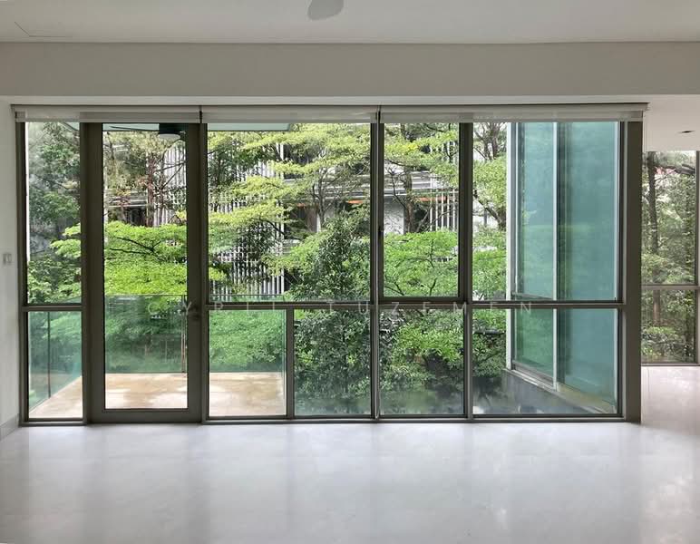 Beaufort on Nassim, 12 Nassim Road, 3 Bedrooms, 1,851 sqft, Condominium For Rent, by Cyril Tuzemen, 500139867 - Balcony - PropertyGuru.com.sg