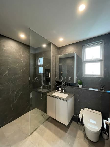 The Equatorial, 151 Stevens Road, 3 Bedrooms, 1,410 sqft, Condominium For Sale, by Loh Sher Sern, 500139879 - Bathroom - PropertyGuru.com.sg
