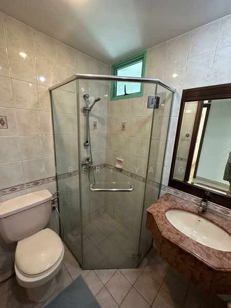 Hazel Park Condo, 15 Hazel Park Condo, Room Rental, 75 sqft, Condominium For Rent, by Albert Yang, 500139881 - Bathroom - PropertyGuru.com.sg