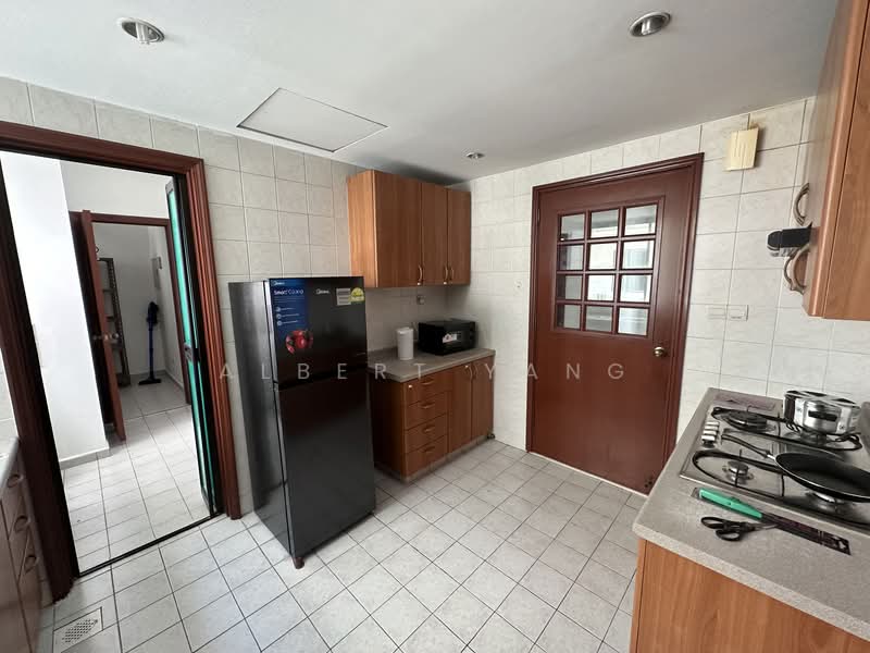 Hazel Park Condo, 15 Hazel Park Condo, Room Rental, 75 sqft, Condominium For Rent, by Albert Yang, 500139881 - Kitchen - PropertyGuru.com.sg