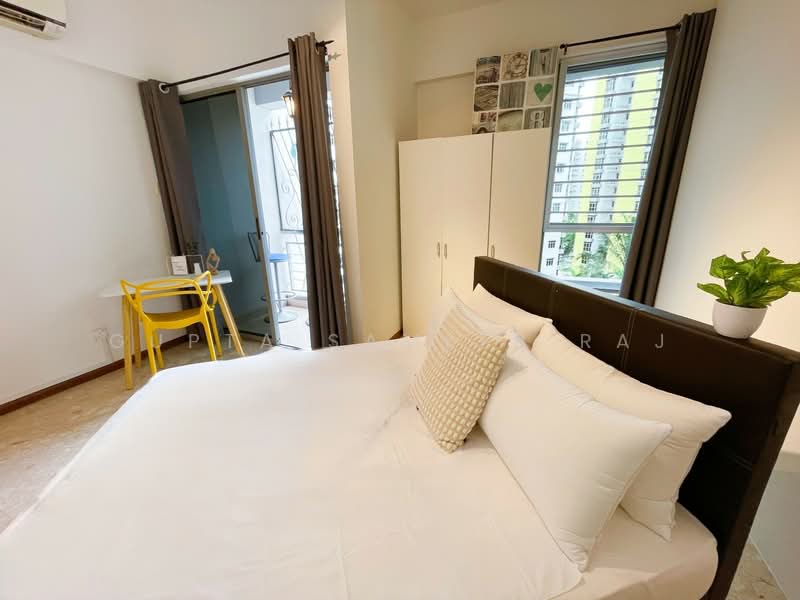 The Florida, 78 Hougang Avenue 7, Room Rental, 150 sqft, Condominium For Rent, by Gupta Sameer Raj, 500139883 - Bedroom - PropertyGuru.com.sg