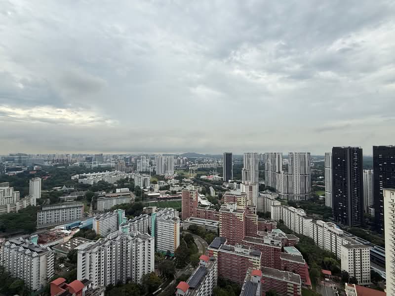 Stirling Residences, 23 Stirling Road, 2 Bedrooms, 689 sqft, Condominium For Rent, by Heinrich Tan (้ๅฐๆดช), 500139888 - Exterior - PropertyGuru.com.sg