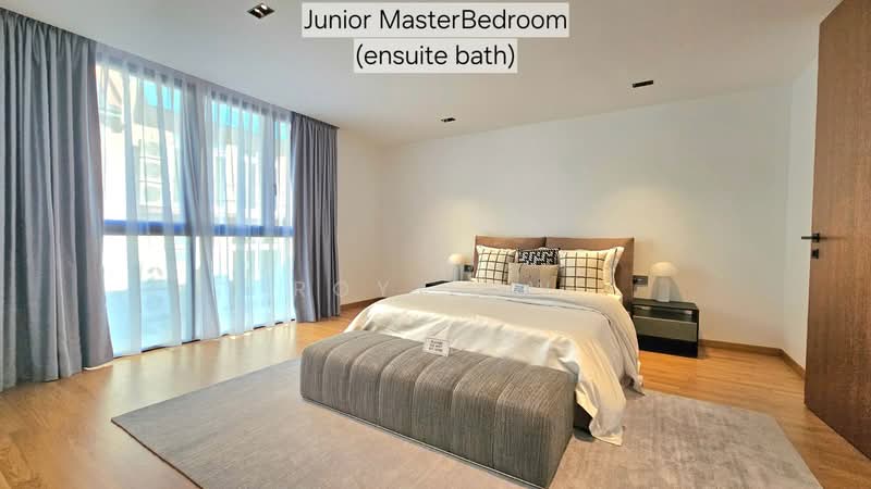 FREEEHOLD D12 6bed 4bath New Landed 5400sf - Balestier, Zhongshan Mall, NTUC, 10min ToaPayoh MRT, , 6 Bedrooms, 5,400 sqft, Terraced House For Sale, by Roy Low, 500139890 - Bedroom - PropertyGuru.com.sg