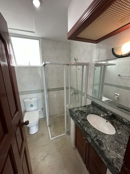Northvale, 61 Choa Chu Kang Loop, Room Rental, 90 sqft, Condominium For Rent, by Albert Yang, 500139892 - Bathroom - PropertyGuru.com.sg