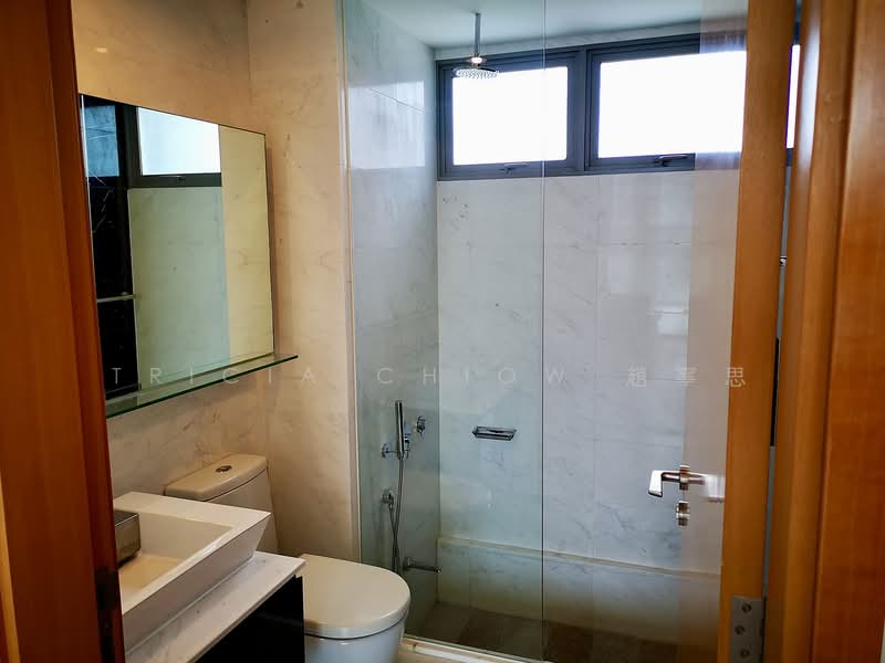 Centro Residences, 59 Ang Mo Kio Avenue 8, 3 Bedrooms, 1,367 sqft, Condominium For Sale, by Tricia Chiow 趙寧思, 500139917 - Bathroom - PropertyGuru.com.sg
