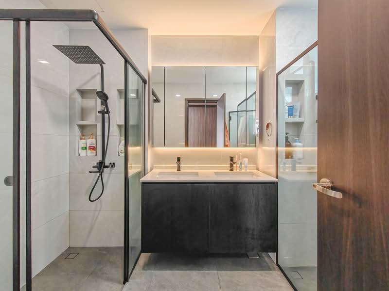 Century Woods, Woodgrove View, 5 Bedrooms, 2,168 sqft, Terraced House For Sale, by Pauline Chia, 500139920 - Bathroom - PropertyGuru.com.sg