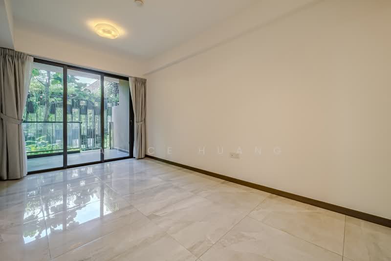 Lake Grande, 2 Jurong Lake Link, 2 Bedrooms, 753 sqft, Condominium For Rent, by Alice Huang, 500139923 - Balcony - PropertyGuru.com.sg