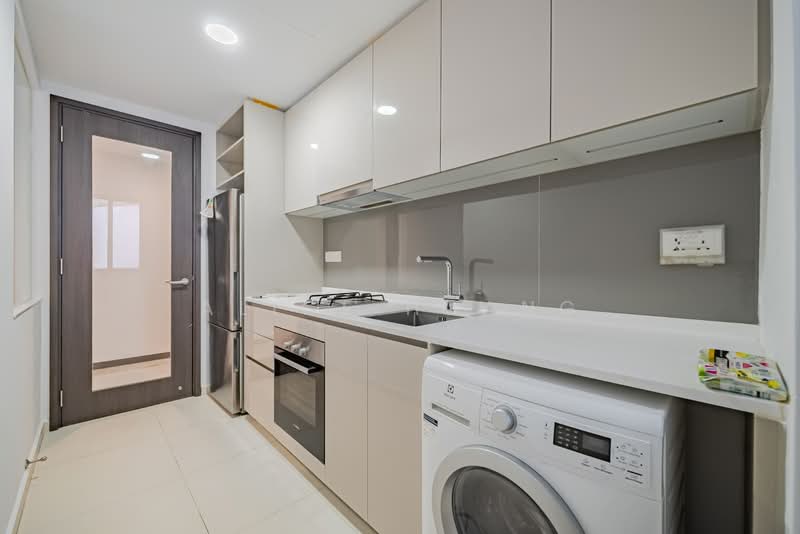Lake Grande, 2 Jurong Lake Link, 2 Bedrooms, 753 sqft, Condominium For Rent, by Alice Huang, 500139923 - Kitchen - PropertyGuru.com.sg