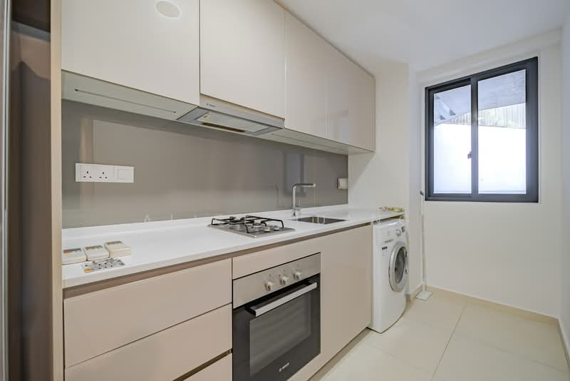 Lake Grande, 2 Jurong Lake Link, 2 Bedrooms, 753 sqft, Condominium For Rent, by Alice Huang, 500139923 - Kitchen - PropertyGuru.com.sg