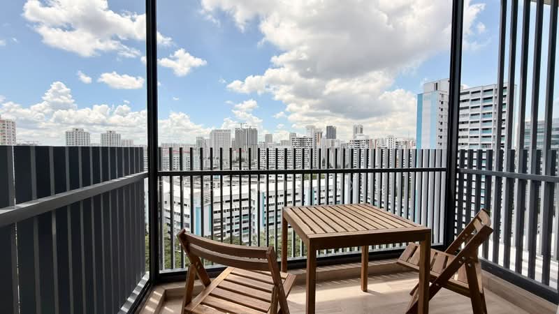 J Gateway, 2 Gateway Drive, 1 Bedroom, 517 sqft, Condominium For Rent, by Freddie Xu, 500139932 - Balcony - PropertyGuru.com.sg