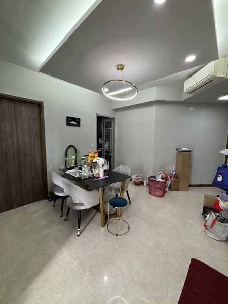 Palm Isles, 34 Flora Drive, 2 Bedrooms, 786 sqft, Condominium For Sale, by Jerome Lim, 500139939 - Dining Room - PropertyGuru.com.sg