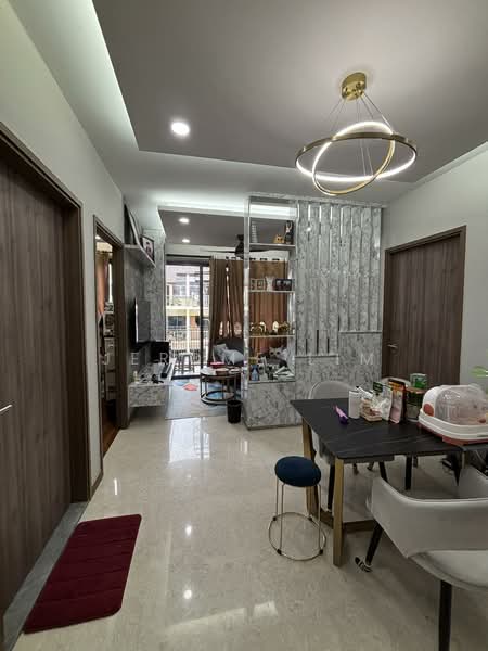 Palm Isles, 34 Flora Drive, 2 Bedrooms, 786 sqft, Condominium For Sale, by Jerome Lim, 500139939 - Living Room - PropertyGuru.com.sg
