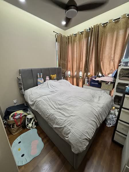 Palm Isles, 34 Flora Drive, 2 Bedrooms, 786 sqft, Condominium For Sale, by Jerome Lim, 500139939 - Bedroom - PropertyGuru.com.sg