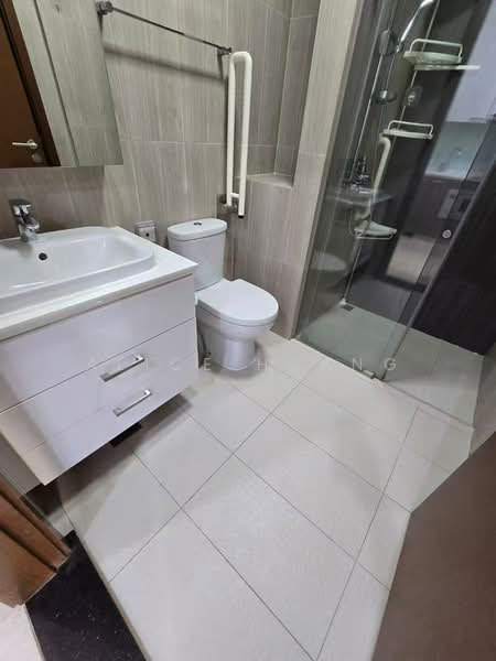 The Hillford, 180 Jalan Jurong Kechil, 1 Bedroom, 398 sqft, Condominium For Sale, by Alice Huang, 500139940 - Bathroom - PropertyGuru.com.sg