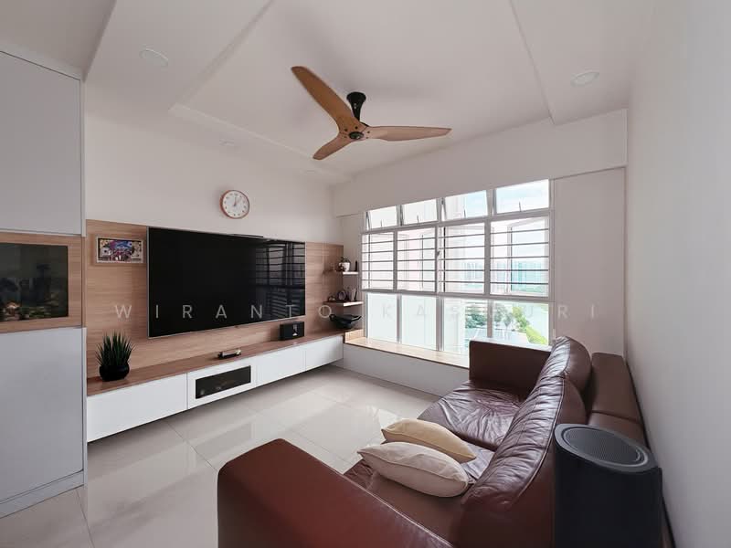 8A Upper Boon Keng Road, 8A Upper Boon Keng Road, 3 Bedrooms, 1,023 sqft, HDB Flat For Sale, by Wiranto Kasmuri, 500139958 - Living Room - PropertyGuru.com.sg