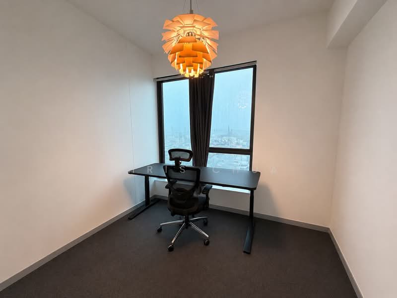 Vue 8 Residence, Pasir Ris Heights, 2 Bedrooms, 775 sqft, Condominium For Sale, by Chris Chua, 500139970 - Bed 2 - PropertyGuru.com.sg