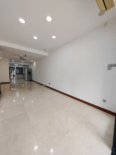 Super Cheap Inter Terrace Renovated For Rent, , 5 Bedrooms, 2,350 sqft, Terraced House For Rent, by Michael Lim, 500139976 - Living Room - PropertyGuru.com.sg