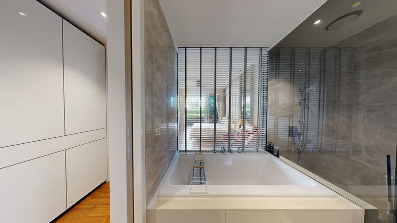 Amber Park, 18 Amber Gardens, 5 Bedrooms, 2,045 sqft, Condominium For Sale, by Justin Ng, 500139992 - Bathroom - PropertyGuru.com.sg