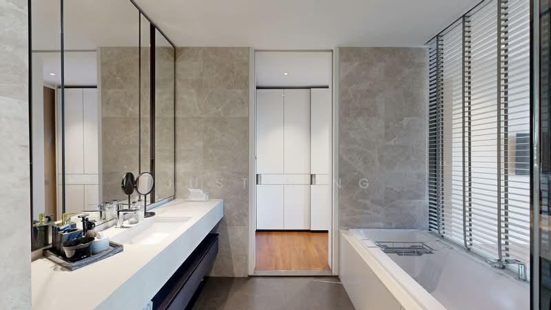 Amber Park, 18 Amber Gardens, 5 Bedrooms, 2,045 sqft, Condominium For Sale, by Justin Ng, 500139992 - Bathroom - PropertyGuru.com.sg