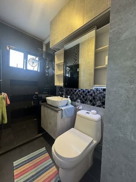 841 Jurong West Street 81, 841 Jurong West Street 81, Room Rental, 150 sqft, HDB Flat For Rent, by Christine Leng凌陈冰如, 500139993 - Bathroom - PropertyGuru.com.sg