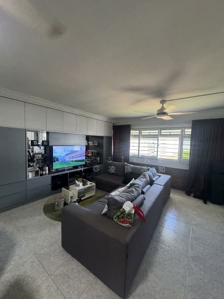 841 Jurong West Street 81, 841 Jurong West Street 81, Room Rental, 150 sqft, HDB Flat For Rent, by Christine Leng凌陈冰如, 500139993 - Living Room - PropertyGuru.com.sg