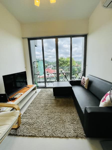 Suites De Laurel, 2 Jalan Anak Bukit, 2 Bedrooms, 721 sqft, Condominium For Sale, by Grace Tan 陈丽玲, 500140009 - Living Room - PropertyGuru.com.sg