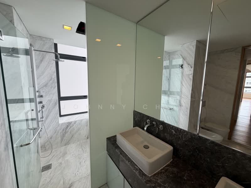 Skypark @ Somerset, 22 Saint Thomas Walk, 4 Bedrooms, 3,347 sqft, Apartment For Rent, by Johnny Chia, 500140012 - Bathroom - PropertyGuru.com.sg