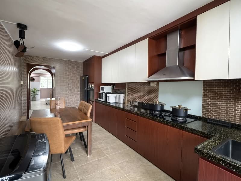 306 Clementi Avenue 4, 306 Clementi Avenue 4, 3 Bedrooms, 990 sqft, HDB Flat For Sale, by Fai Muni, 500140026 - Kitchen - PropertyGuru.com.sg
