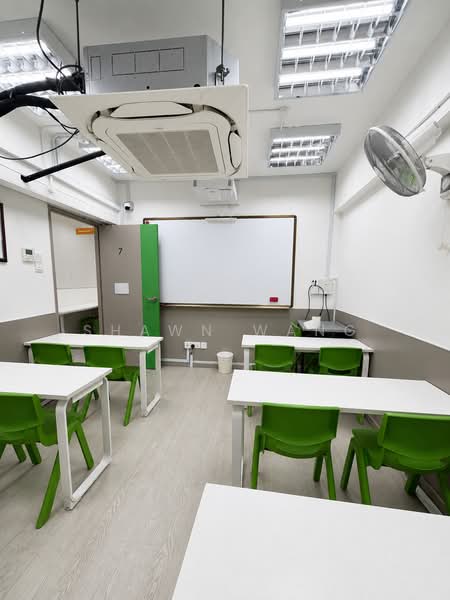 Blk 131 Jurong Gateway Road, Blk 131 Jurong Gateway Road, 2,002 sqft, Shop / Shophouse For Rent, by Shawn Wang, 500140035 - Study - CommercialGuru.com.sg