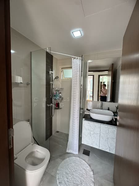 Watercolours, 35 Pasir Ris Link, 4 Bedrooms, 2,174 sqft, Executive Condominium For Sale, by Christine Peng 彭婷婷, 500140040 - Bathroom - PropertyGuru.com.sg