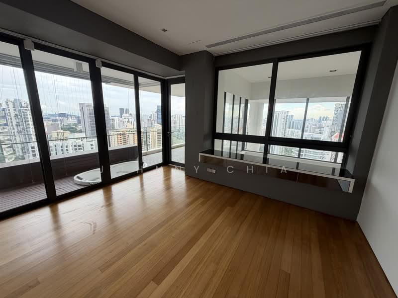 Skypark @ Somerset, 22 Saint Thomas Walk, 4 Bedrooms, 3,347 sqft, Apartment For Rent, by Johnny Chia, 500140042 - Balcony - PropertyGuru.com.sg
