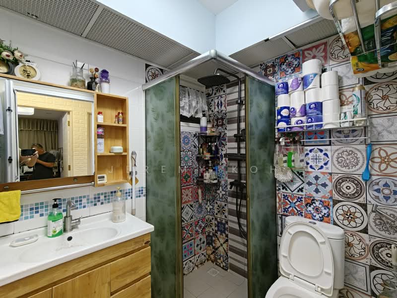664B Punggol Drive, 664B Punggol Drive, 3 Bedrooms, 1,184 sqft, HDB Flat For Sale, by Jeremy Koh, 500140048 - Bathroom - PropertyGuru.com.sg